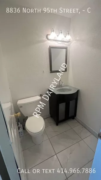 3 bedrooms apartment for rent in Northridge - NW Mil, Milwaukee