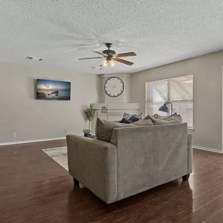 Coliving in Far West Side - West SATX, San Antonio