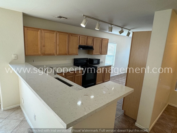 4 bedrooms apartment for rent in South Mountain - Phoenix, Phoenix