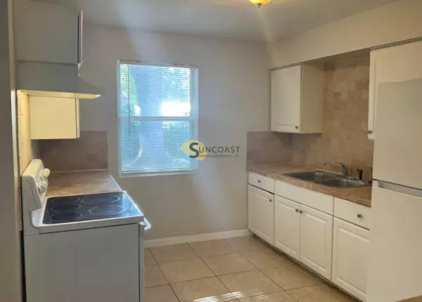 4 bedrooms apartment for rent in Cedar Hills - Westside, Jacksonville