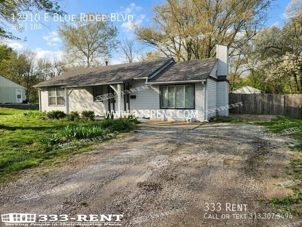 3 bedrooms apartment for rent in Martin City - KCMO, Kansas City