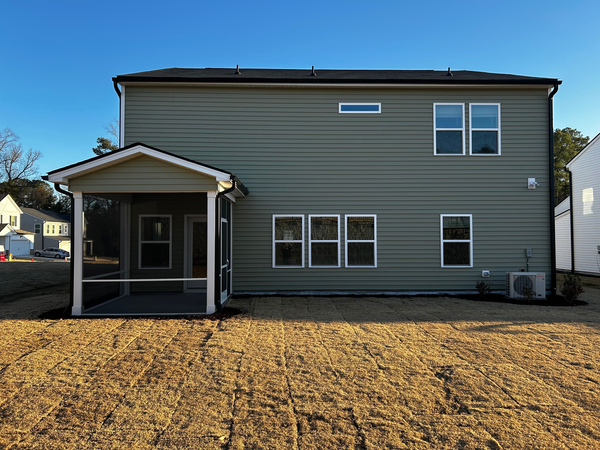 Coliving in Bryson Village - Outer Triangle, Raleigh