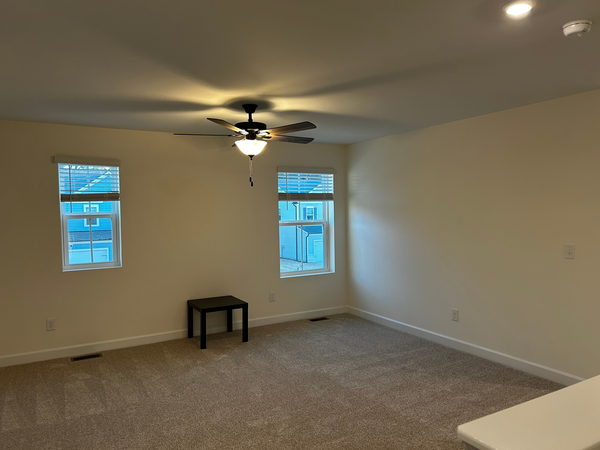 Coliving in Bryson Village - Outer Triangle, Raleigh