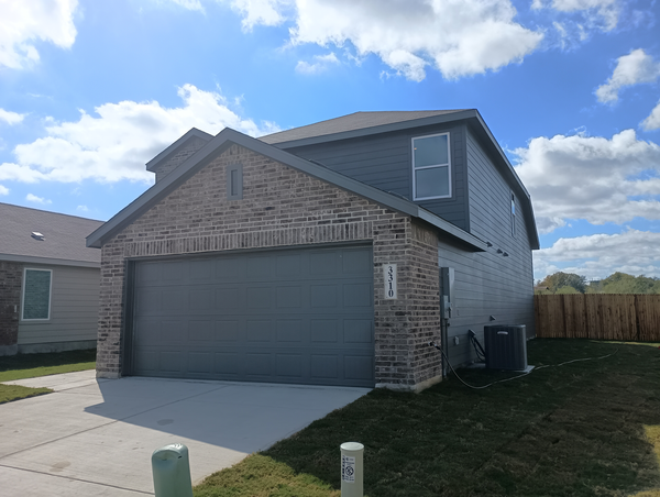 Coliving in San Marcos - South Austin, Austin