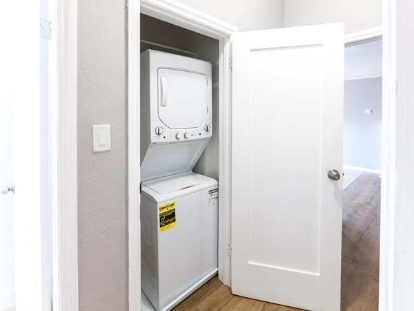 1 bedroom apartment for rent in Koreatown - Central Los Angeles, Los Angeles