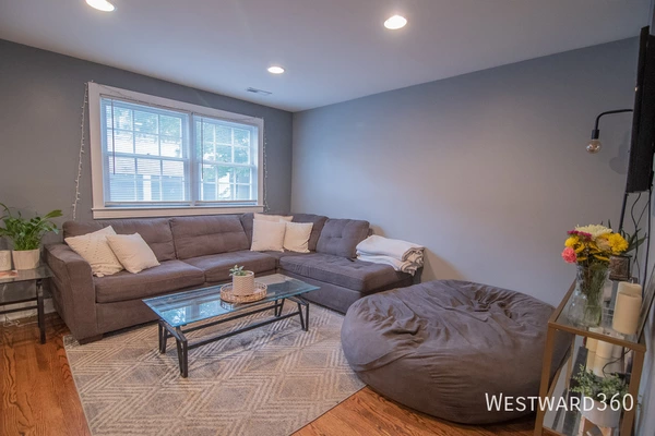 4 bedrooms apartment for rent in Boystown - North Side, Chicago