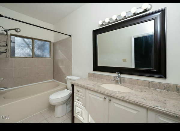 Coliving in Wade - Central Raleigh, Raleigh