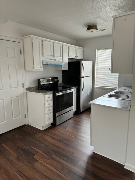 Coliving in Hickory Grove - East Charlotte, Charlotte
