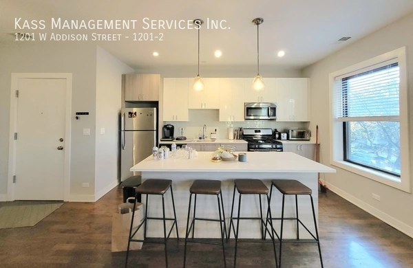 3 bedrooms apartment for rent in Boystown - North Side, Chicago
