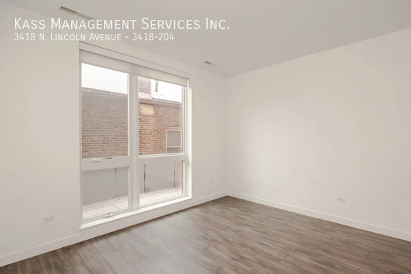 Studio Apartment for rent in Roscoe Village - North Side, Chicago