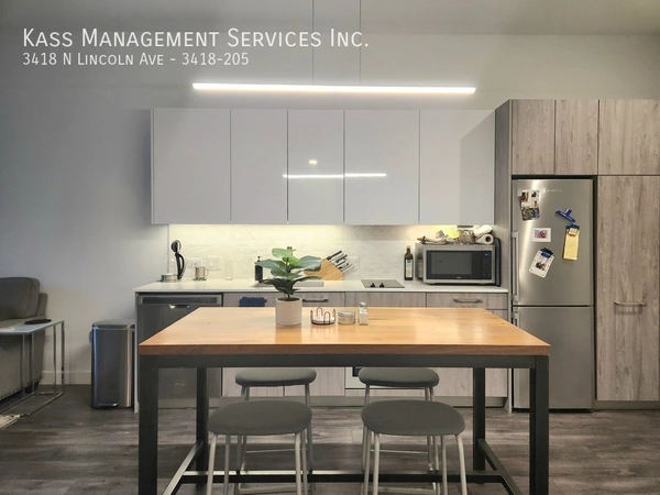 1 bedroom apartment for rent in Roscoe Village - North Side, Chicago