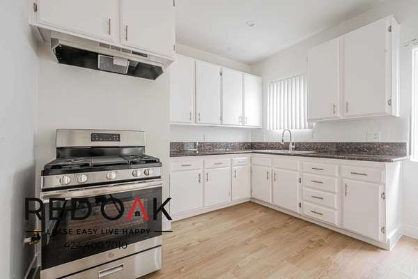 2 bedrooms apartment for rent in Pico Robertson - Westside / South Bay, Los Angeles
