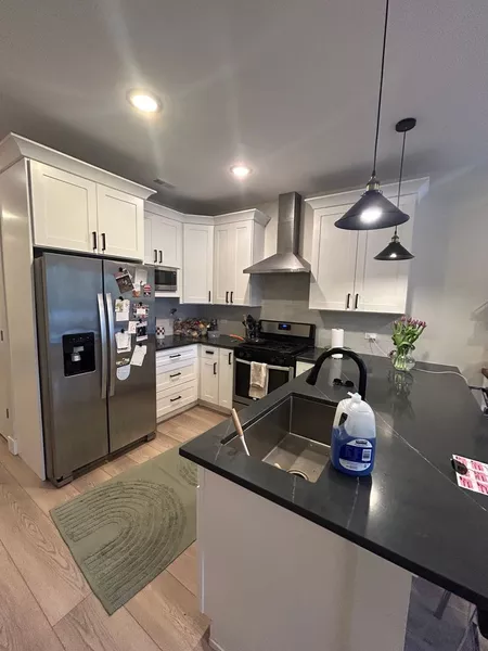 2 bedrooms apartment for rent in Roscoe Village - North Side, Chicago