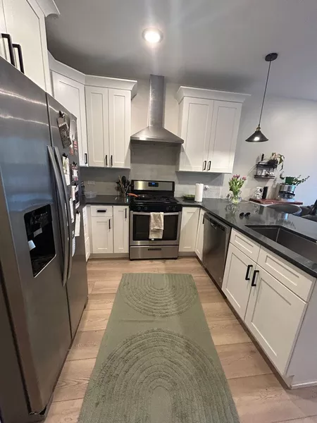 2 bedrooms apartment for rent in Roscoe Village - North Side, Chicago