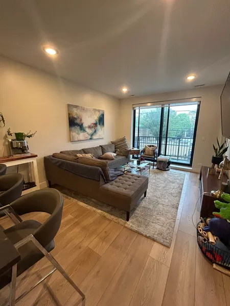 2 bedrooms apartment for rent in Roscoe Village - North Side, Chicago