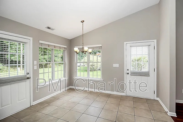 Coliving in Kannapolis - North Charlotte, Charlotte