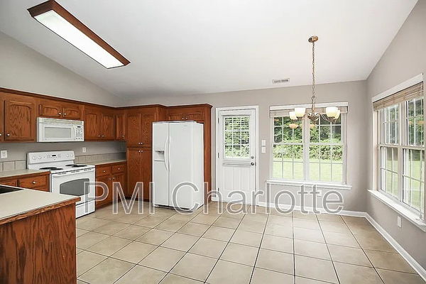 Coliving in Kannapolis - North Charlotte, Charlotte