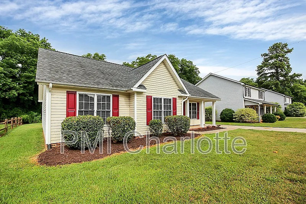 Coliving in Kannapolis - North Charlotte, Charlotte