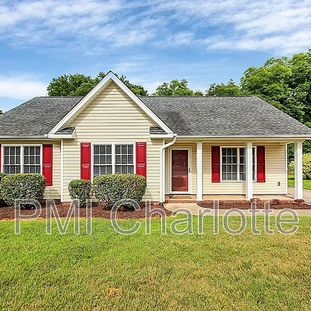 Coliving in Kannapolis - North Charlotte, Charlotte