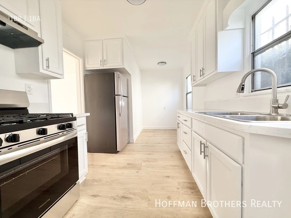 1 bedroom apartment for rent in Mid City - Central Los Angeles, Los Angeles