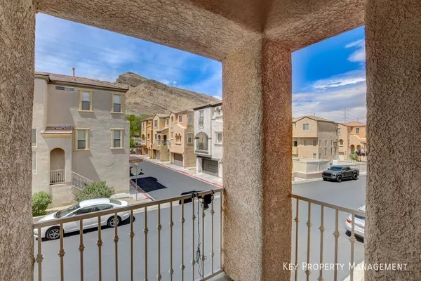 3 bedrooms apartment for rent in Summerlin - Summerlin, Las Vegas
