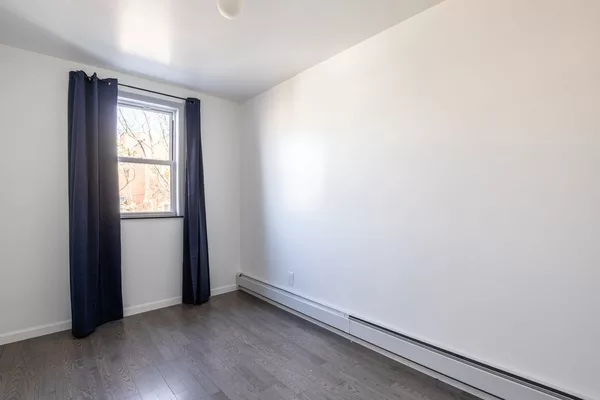 Coliving in Ditmas / Steinway - Queens, New York