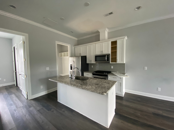 Coliving in Carrboro - Chapel Hill, Raleigh