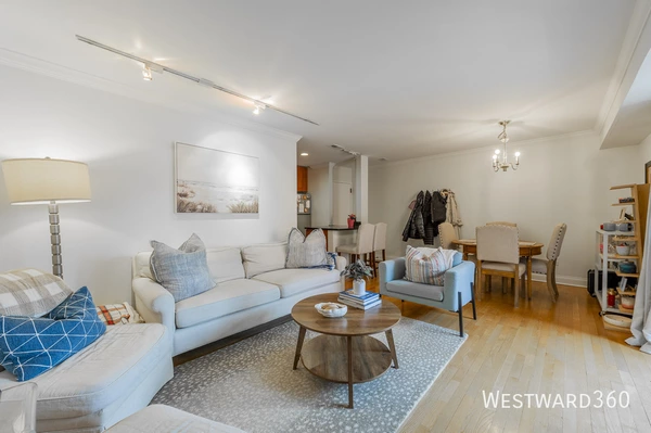 2 bedrooms apartment for rent in Lincoln Park - North Side, Chicago