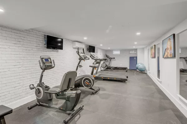 Coliving in Glendale NY - Queens, New York