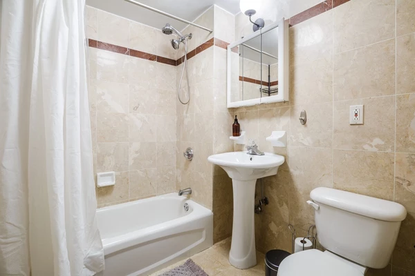 Coliving in Alphabet City - Manhattan, New York