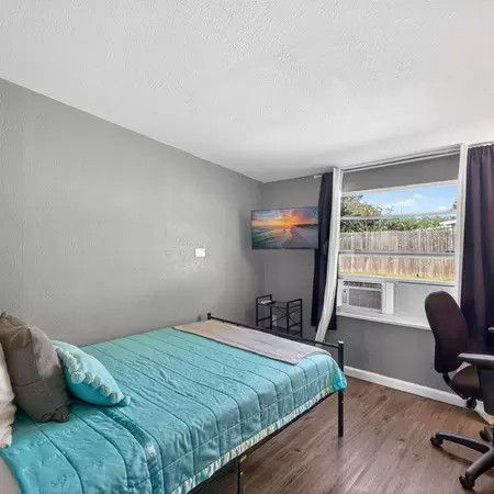 Coliving in Port Charlotte - North Port, Sarasota