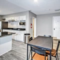 Coliving in Town 'n' Country - West Tampa, Tampa