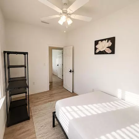 Coliving in Ybor City - Central Tampa, Tampa