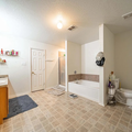 Coliving in Far West Side - West SATX, San Antonio