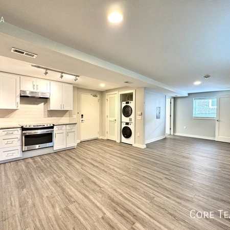 Studio Apartment for rent in South Plaza - KCMO, Kansas City