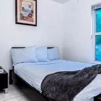 Coliving in Palm Springs - Palm Beach County, Miami