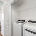 Coliving in Westchester - West Charlotte, Charlotte