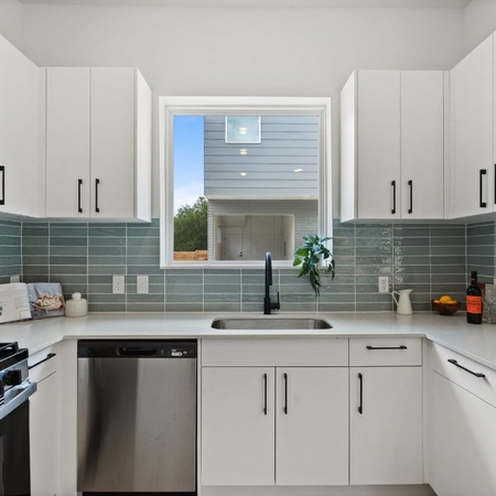 Coliving in Garrison Park - South Austin, Austin