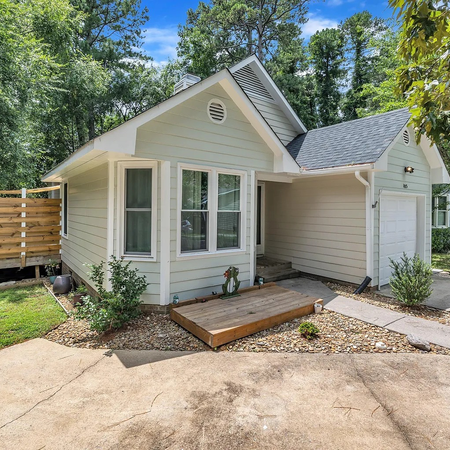 Coliving in King Charles - South Raleigh, Raleigh