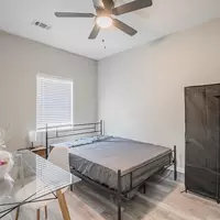 Coliving in Cedar Crest - Se Dallas, Dallas