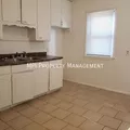 3 bedrooms apartment for rent in Garden Homes - North Mil / North Shore, Milwaukee