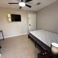 Coliving in Acres Home - Nw Houston, Houston