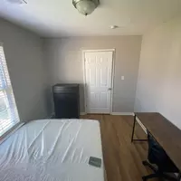 Coliving in York Road - Central Charlotte, Charlotte