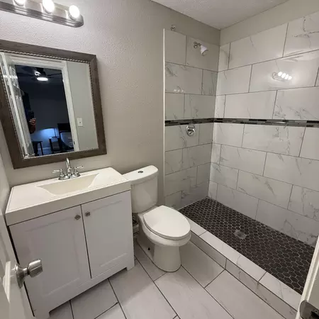 Coliving in Central Southwest - Sw Houston, Houston