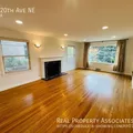 4 bedrooms apartment for rent in Ravenna - North Seattle, Seattle