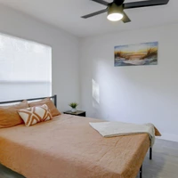 Coliving in Live Oaks Square - East Tampa, Tampa