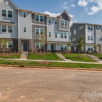Coliving in Eagle Lake - West Charlotte, Charlotte