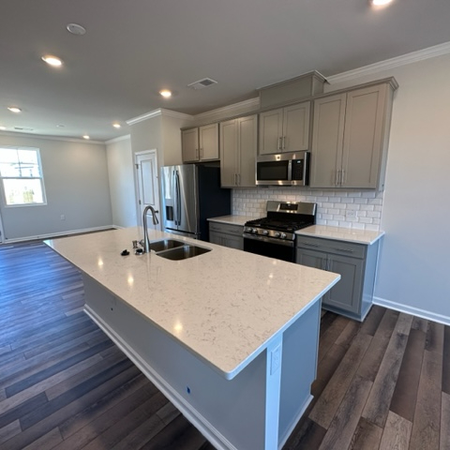 Coliving in Apex - Outer Triangle, Raleigh
