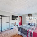 Coliving in Oakland City - West Atl, Atlanta