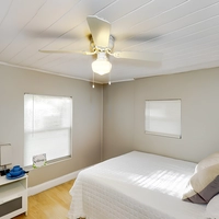 Coliving in Live Oaks Square - East Tampa, Tampa